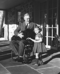FDR with little girl